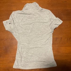 High neck, grey dressy top